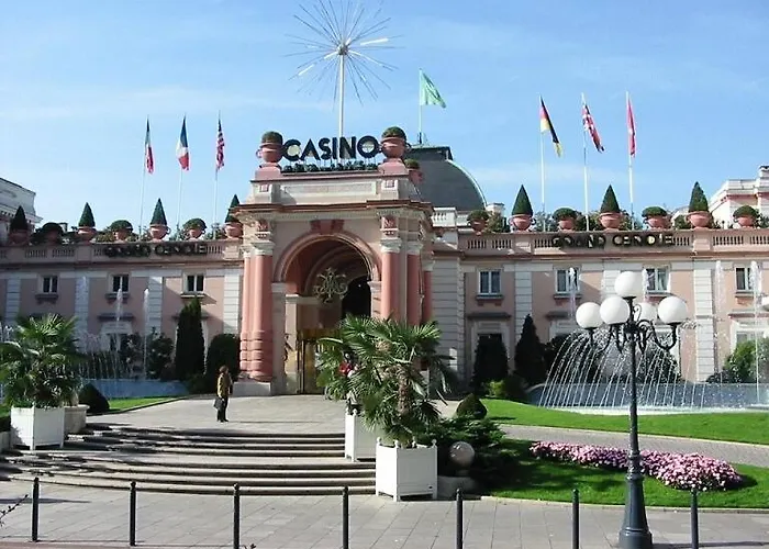 Dans Palace Beausite En Etage Proche Commodites Lejlighed